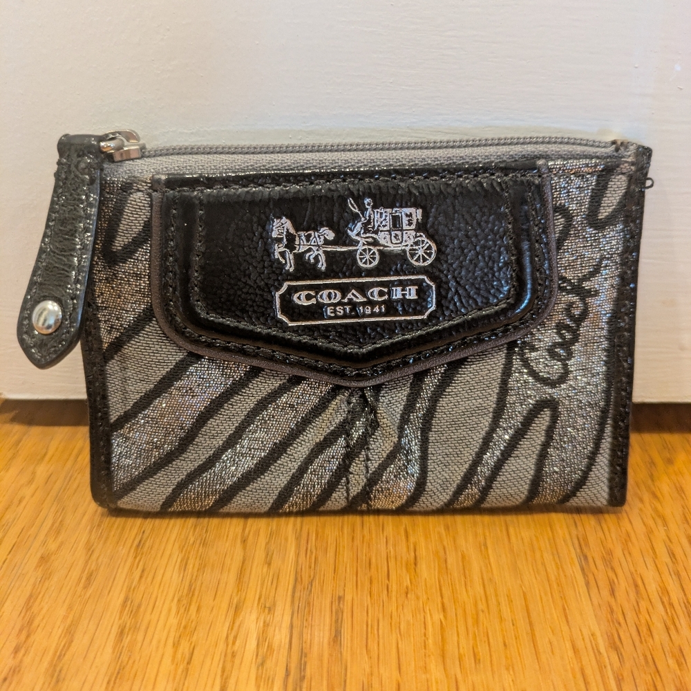 COACH Zebra Black & Silver Signature Coin Purse Mini Skinny Keychain 44409